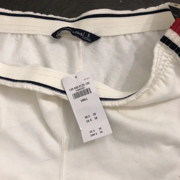 Women’s Brand New Abercrombie & Fitch White Shorts with Red and Blue Accents - Picture 8 of 11